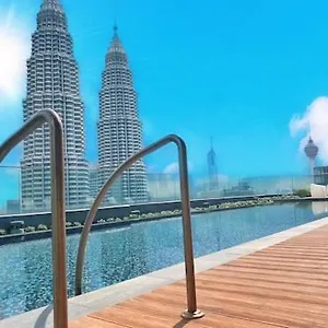 Star Sky Pool Klcc Kuala Lumpur