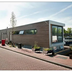  Apartment Private The Waterhouse Houseboat Netherlands