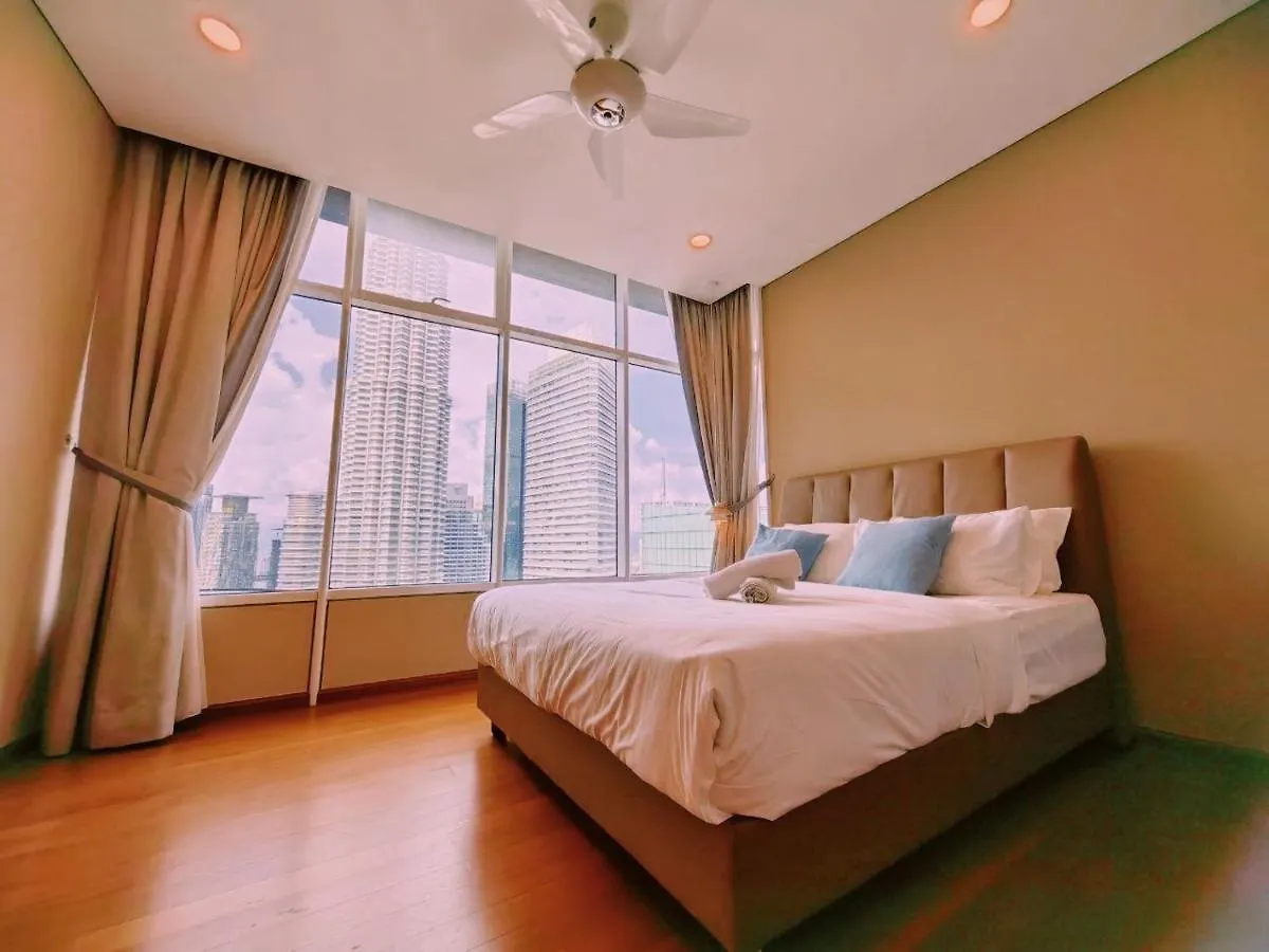 Sky Suites Klcc By Luna Suites Kuala Lumpur Apartment